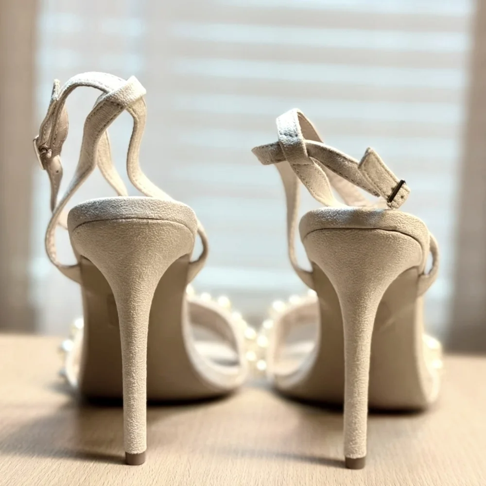Journee Collection Nude Cream Beige Microsuede Pearl Heel Sandals SZ 9.5 M